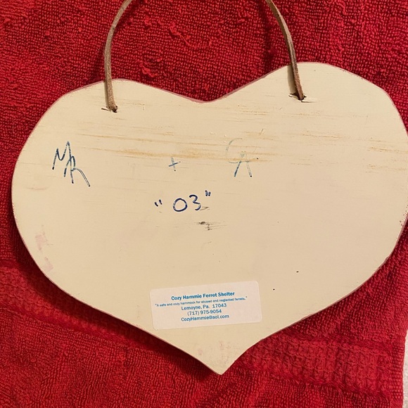 COPY-Handmade wooden decorative plaque “My ferret saw it…wanted it…and stole it! - Picture 7 of 11